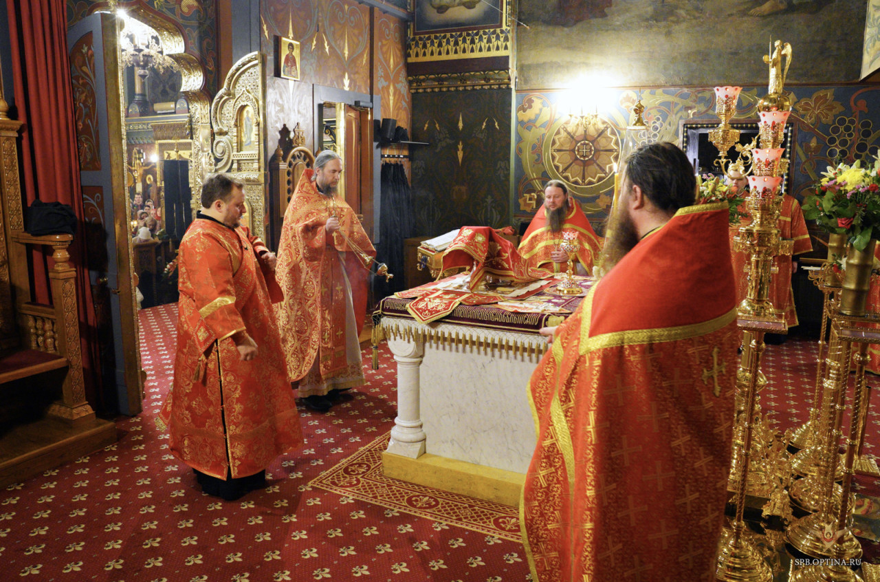 О священстве и священннодействии