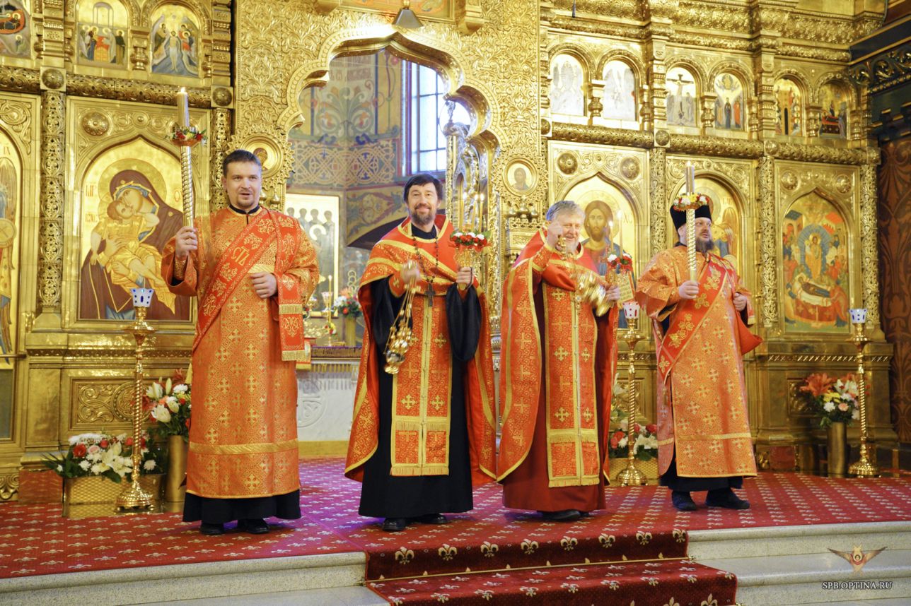 Фотоальбом богослужений Светлой седмицы